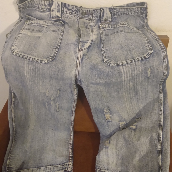 Jean Capri's - Picture 2 of 2